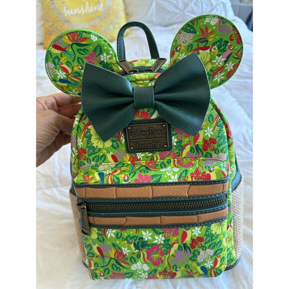 Minnie Mouse Main Attraction Tiki Room Loungefly Backpack, BNWT - Picture 1 of 5
